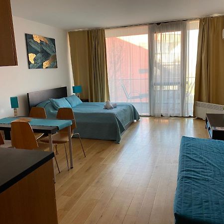 Gemini Superior Apartman&Yacht Balatonlelle Exterior foto